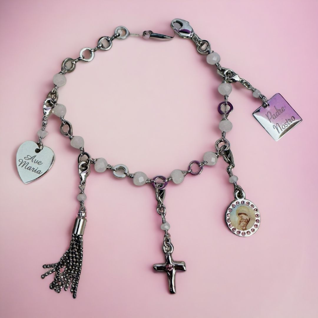 Bracciale in Acciaio con Ciondoli e Cristalli (rosa o celeste)